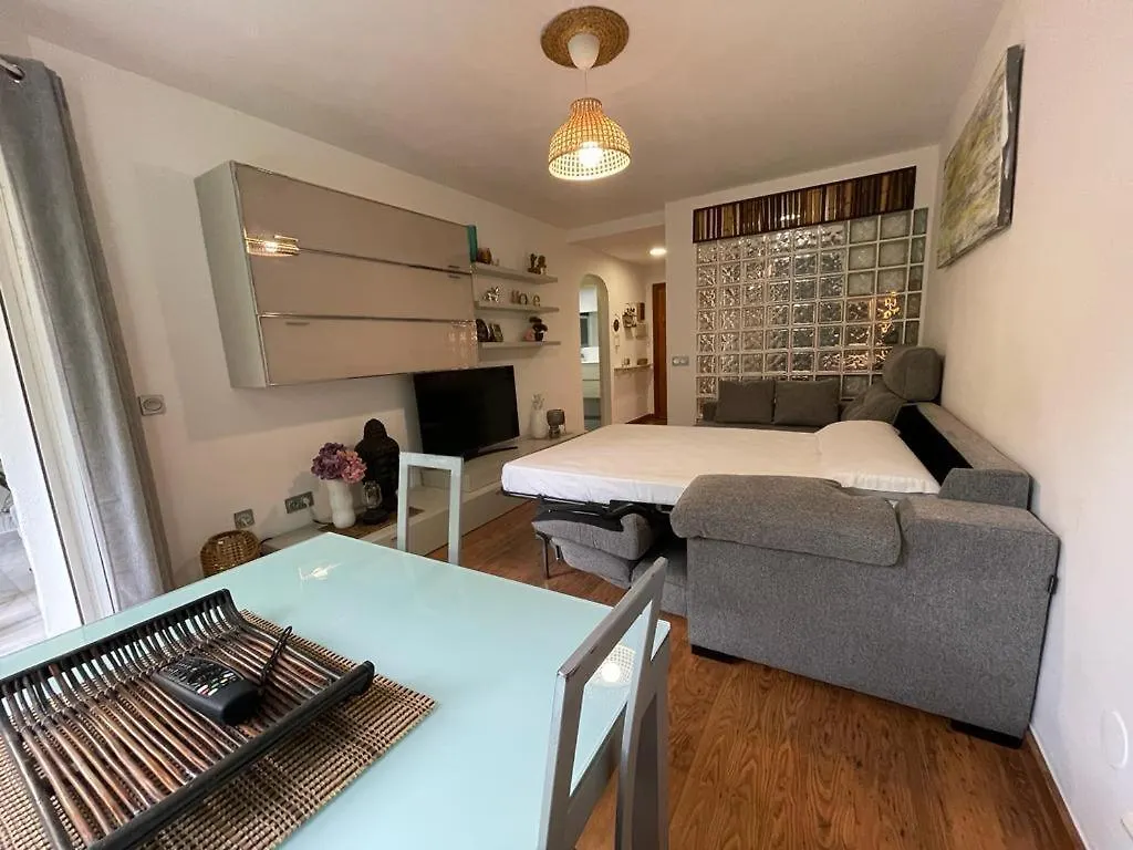 Apartamento Pinar De Montemar 토레몰리노스 0*,