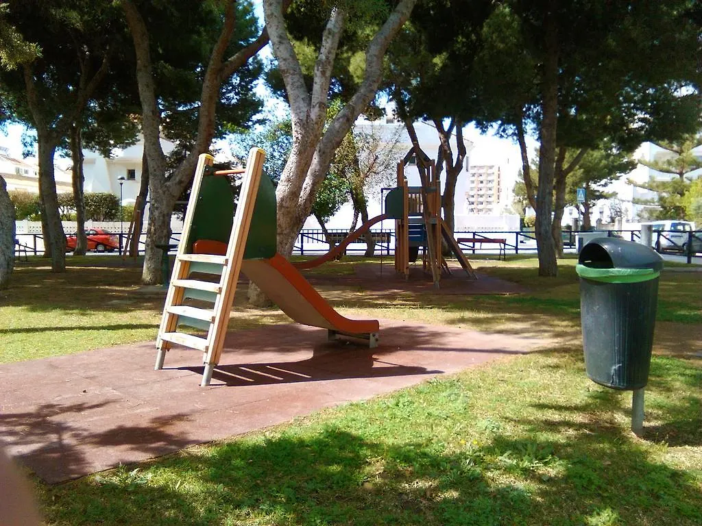 Apartamento Pinar De Montemar 토레몰리노스 아파트