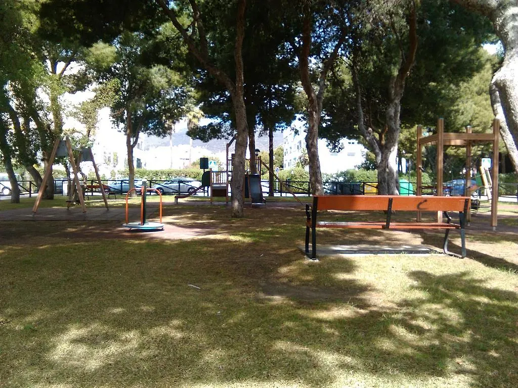 아파트 Apartamento Pinar De Montemar 토레몰리노스